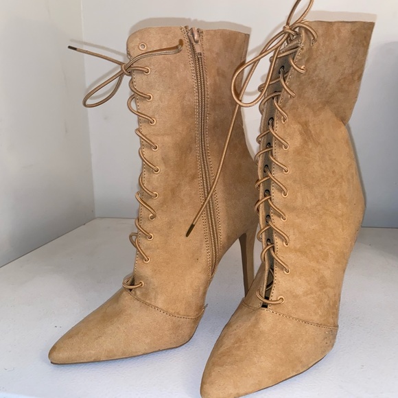Lace up boots - Picture 1 of 1